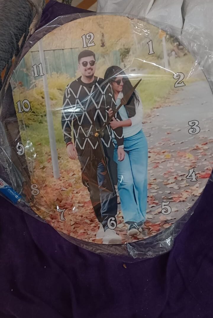Personalize Clock With Photo